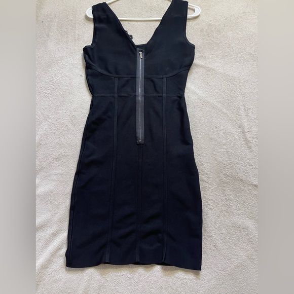 BCBGMAXAZRIA Makenna princess seam sheath dress | Black - Picture 5 of 6